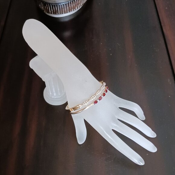 Resin Mannequin Hand Form Jewelry Display Rings Bracelet Bangles Watches White - Picture 1 of 6